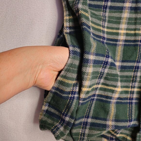 Woolrich Green and Beige Plaid Flannel Shirt - Picture 3 of 10